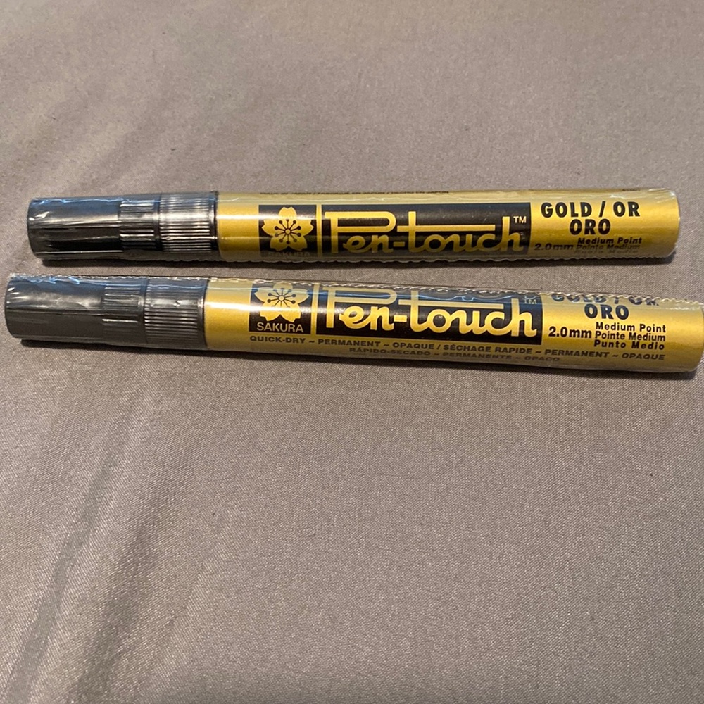 Sakura Pentouch Med-Gold 2.0mm Made in Japan